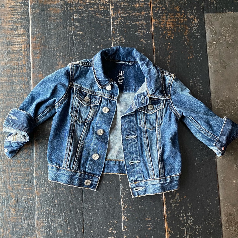 Baby Gap Toddler Jean Jacket 18-24 M Medium Wash Denim LIKE NEW Boys Girls